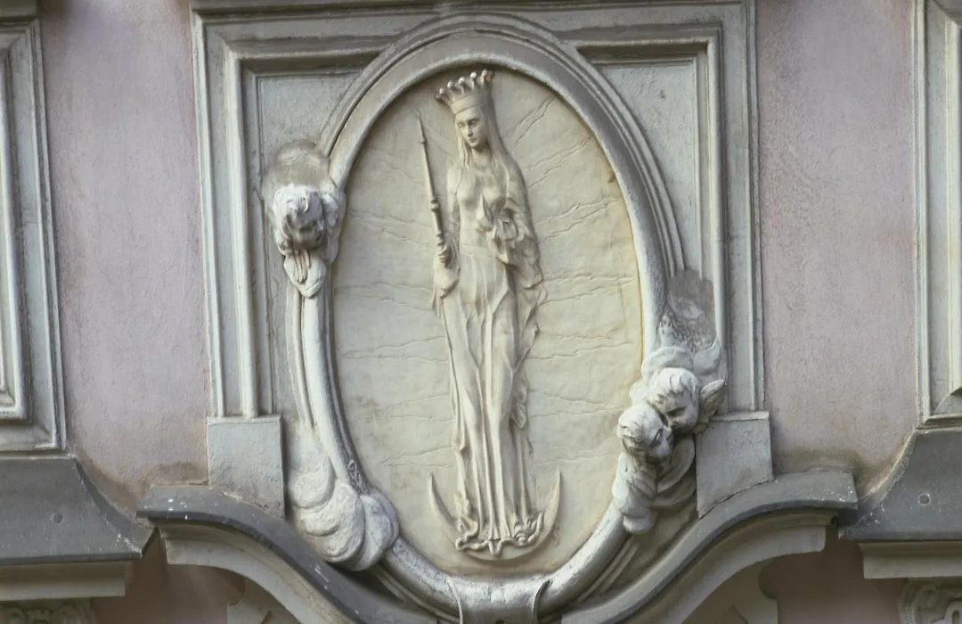 Schlosshotel Roemischer Kaiser-1